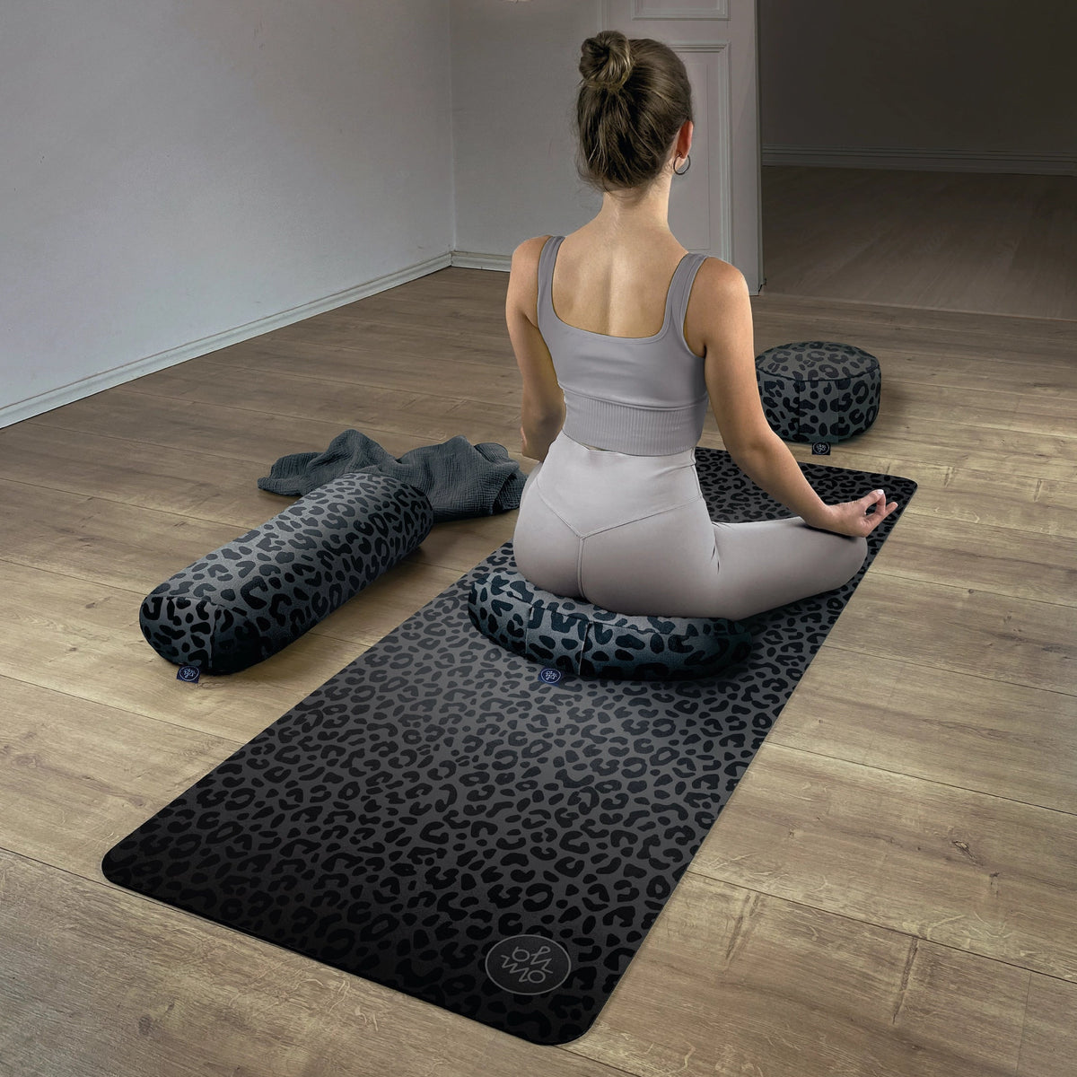 Design Yoga Bolster - Deep Wild